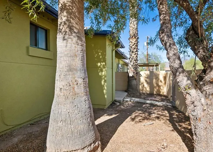 Сasa de vacaciones Sunset Foothills 2br/1ba Condo; Mins To Uofa,hiking,&food Tucson